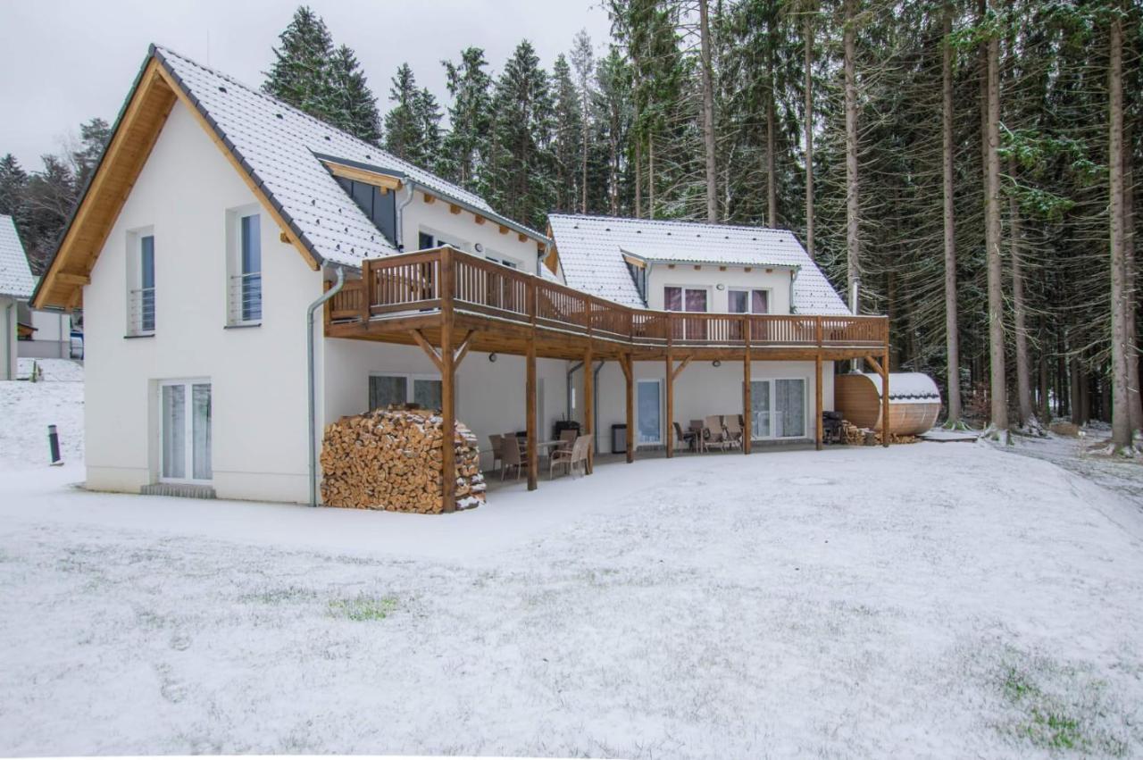Villa Lipno Club Frymburk Esterno foto